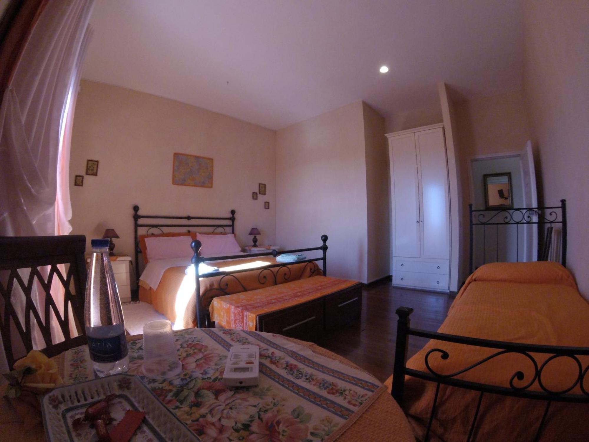 Guest House Villa Di Judighes Черветере Номер фото